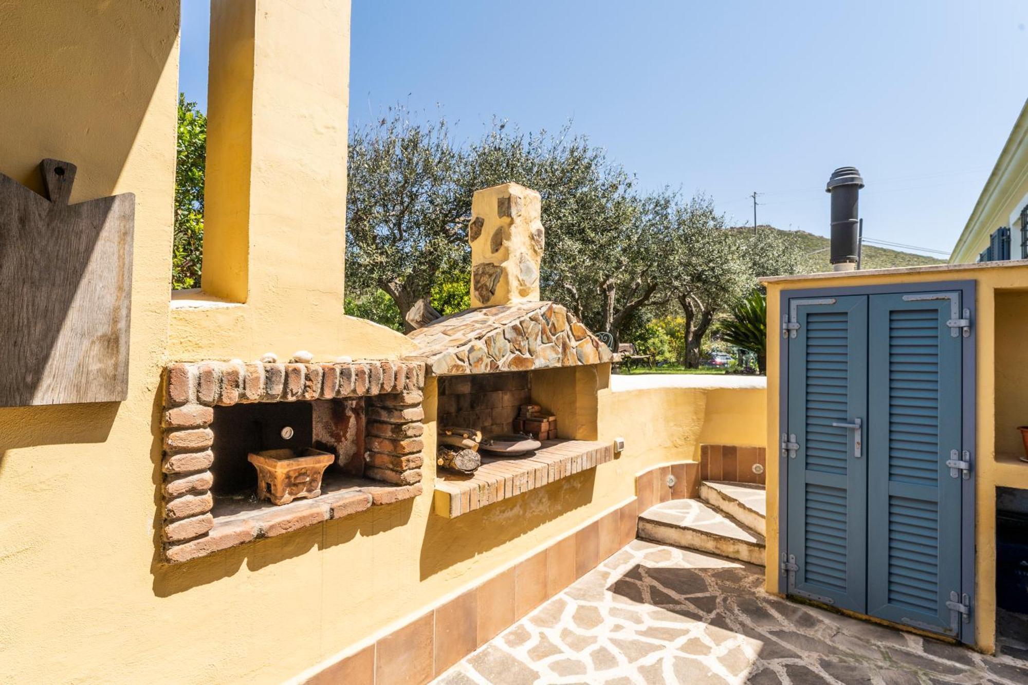 B&B Calata Di Soli Miniera dellʼArgentiera Eksteriør billede
